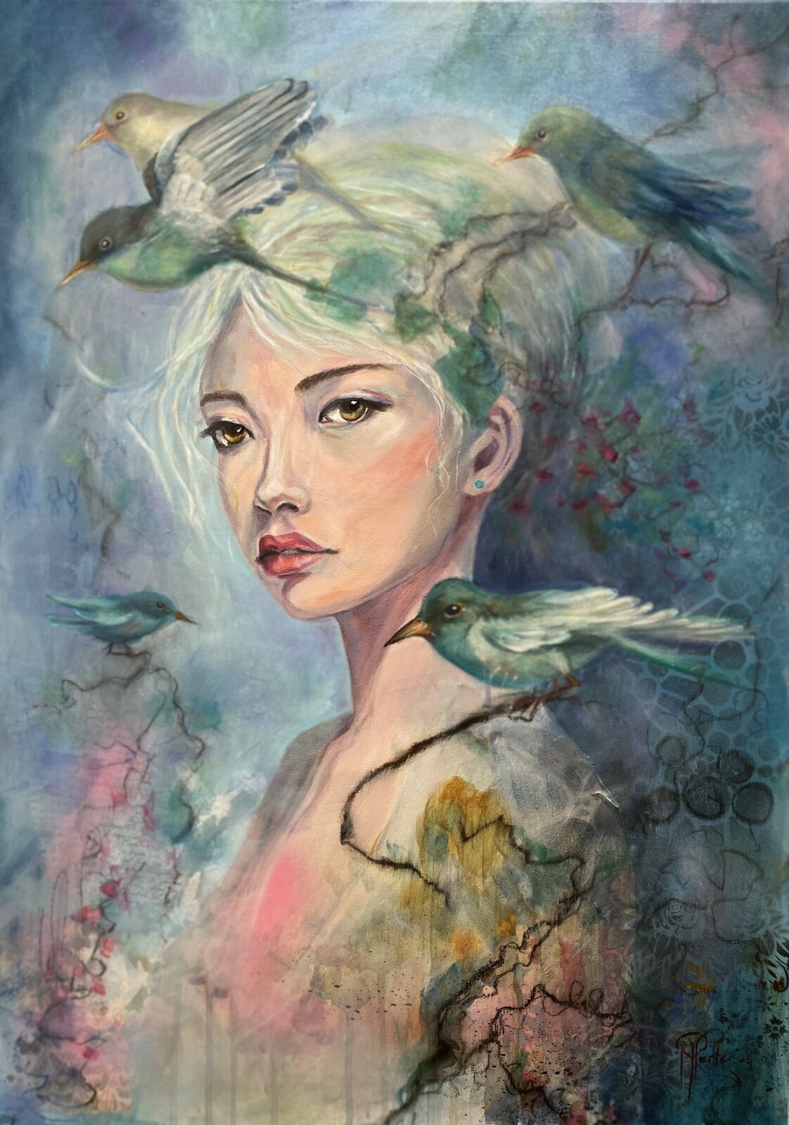 Morigane 
déesse des cieux, dansait entre ciel et terre, entourée de ses fidèles compagnons ailés. Ses petits oiseaux - roitelets délicats, rouges-gorges au regard vif et mésanges gracieuses - recueillaient la beauté du monde de leurs becs, servant de gardiens des arts. Perchés sur ses épaules, ils murmuraient d'anciens secrets, devenant ainsi les premières muses de la création. Aujourd'hui encore, ils poursuivent leur mission divine, transformant leurs chants mélodieux en inspiration, leurs trajectoires de vol tissant des histoires qui touchent le cœur des artistes à travers les âges.
 
Huile sur techniques mixtes sur toile galerie 50x70cm